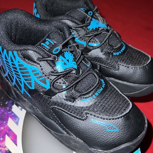 boy - Picture 4 of 5